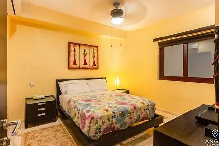 Oceanfront Condo A Block Off 5Th In Heart Of Playa プレヤデルカーメン